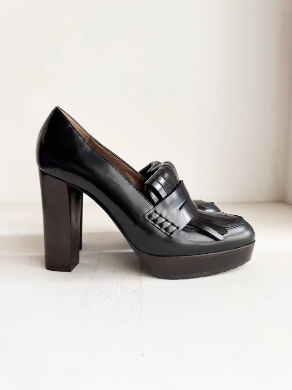 Marni Black Leather Tassle Detail Chunky heel Loafers 39